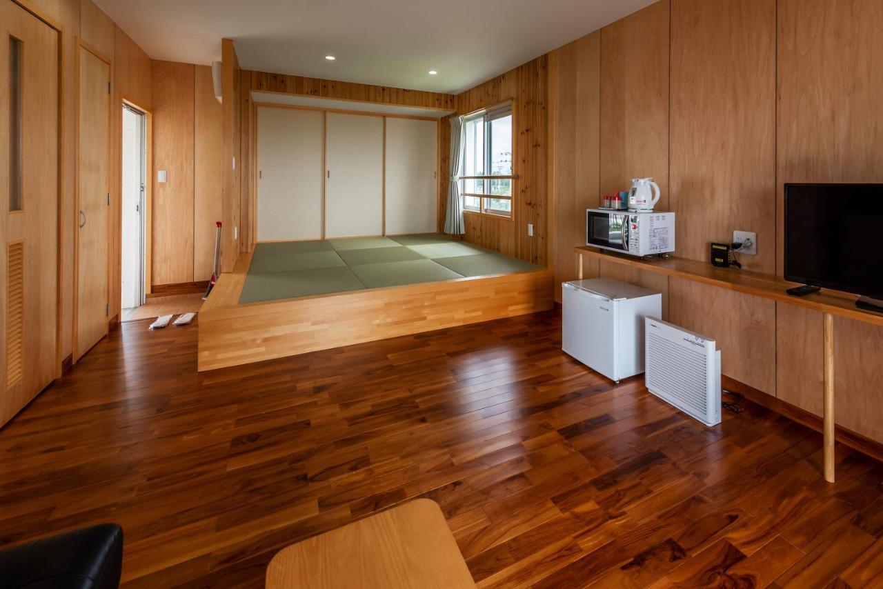 Guest House Kawamitsu Miyakojima  Exterior foto
